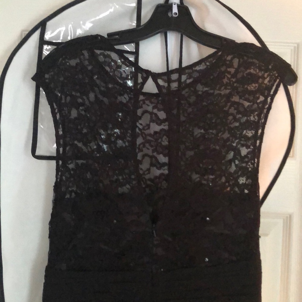 Gown - Picture 3 of 5